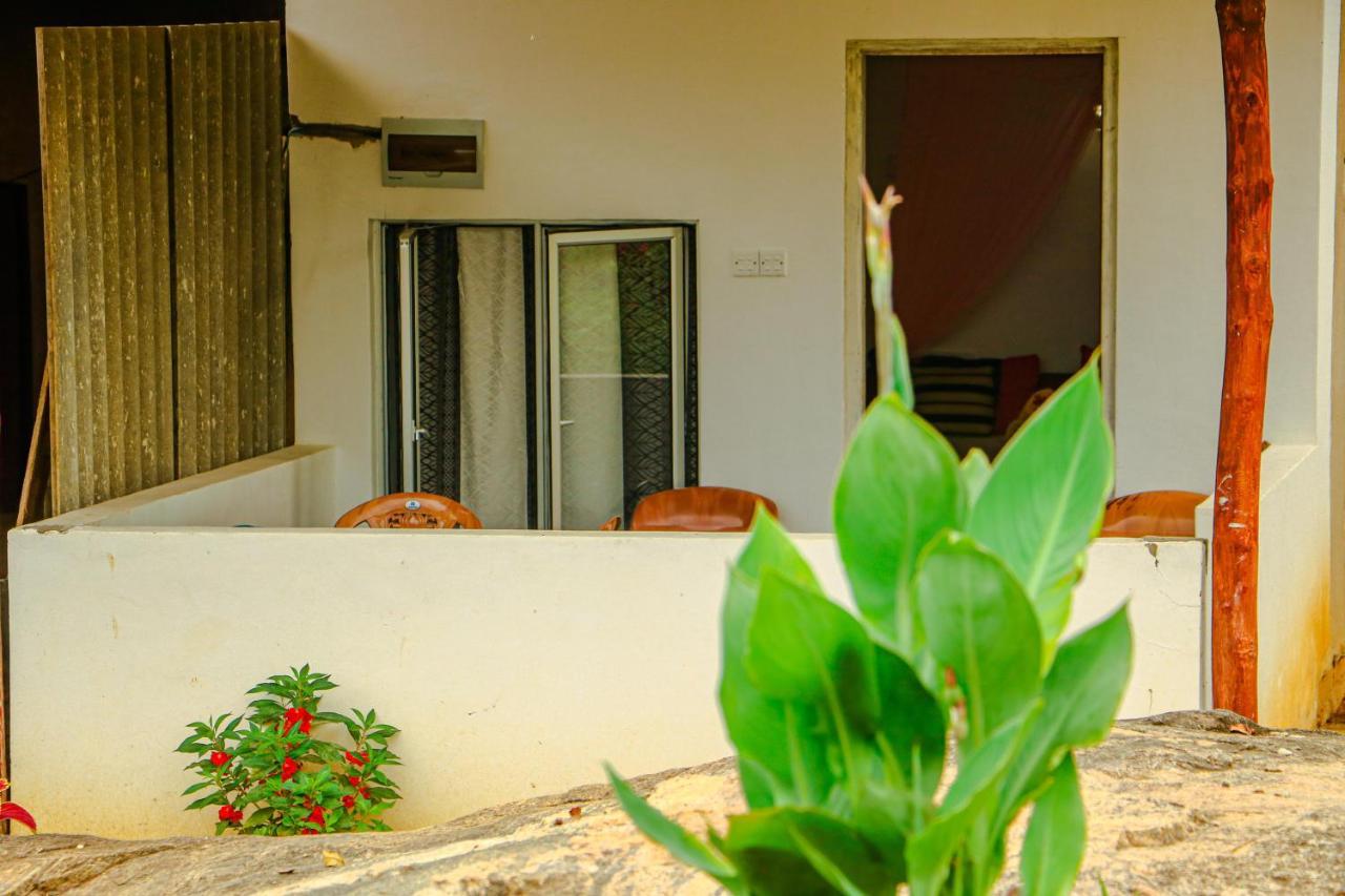 Gayani Sigiri View Home Stay Sigiriya Exterior foto